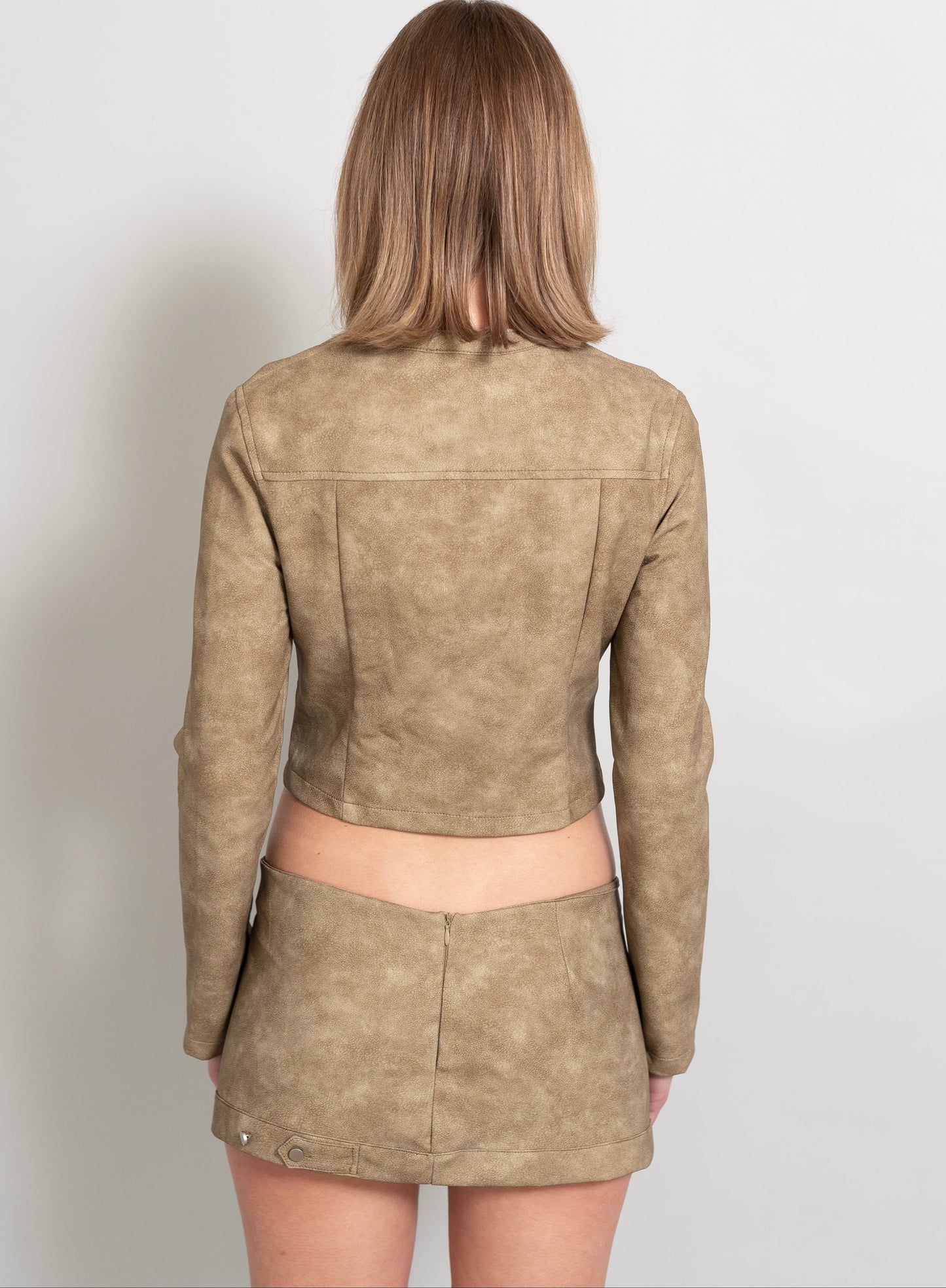 Retro Luxe Leather Set QVA