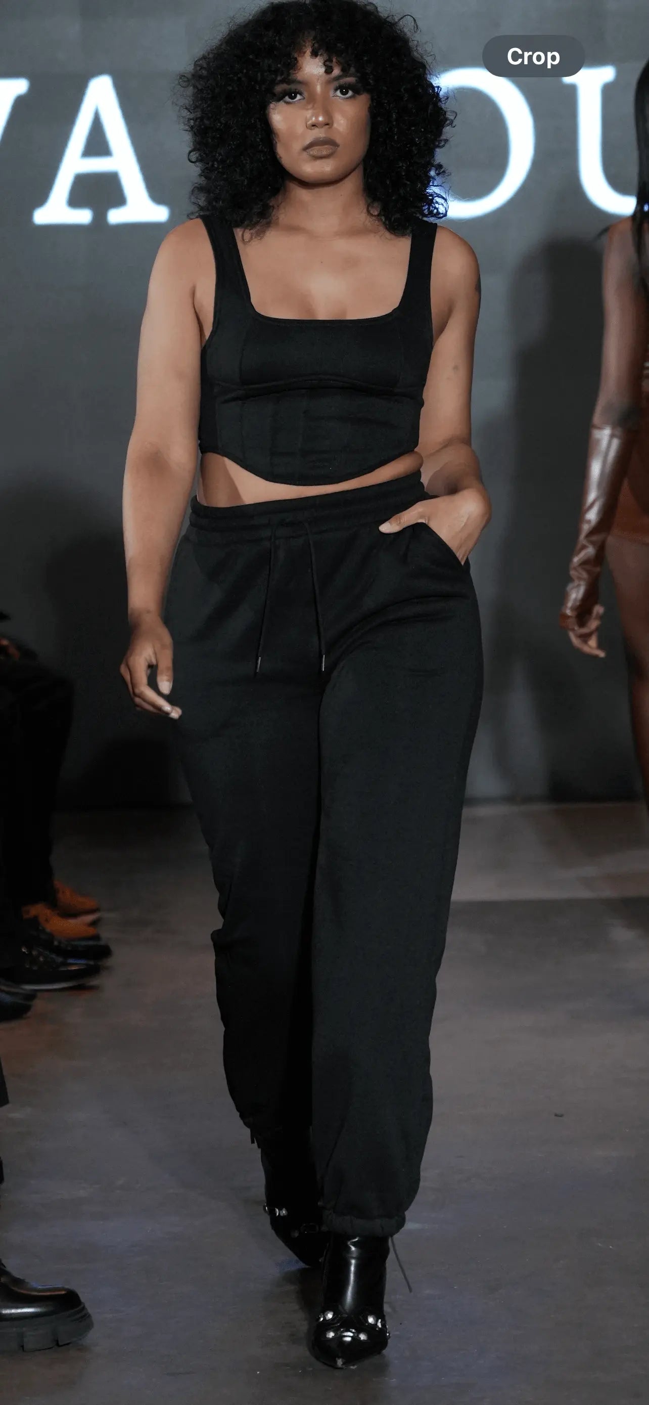 Matching Black fleece jogger. Trendy Women's Pants. - QVA COUTURE