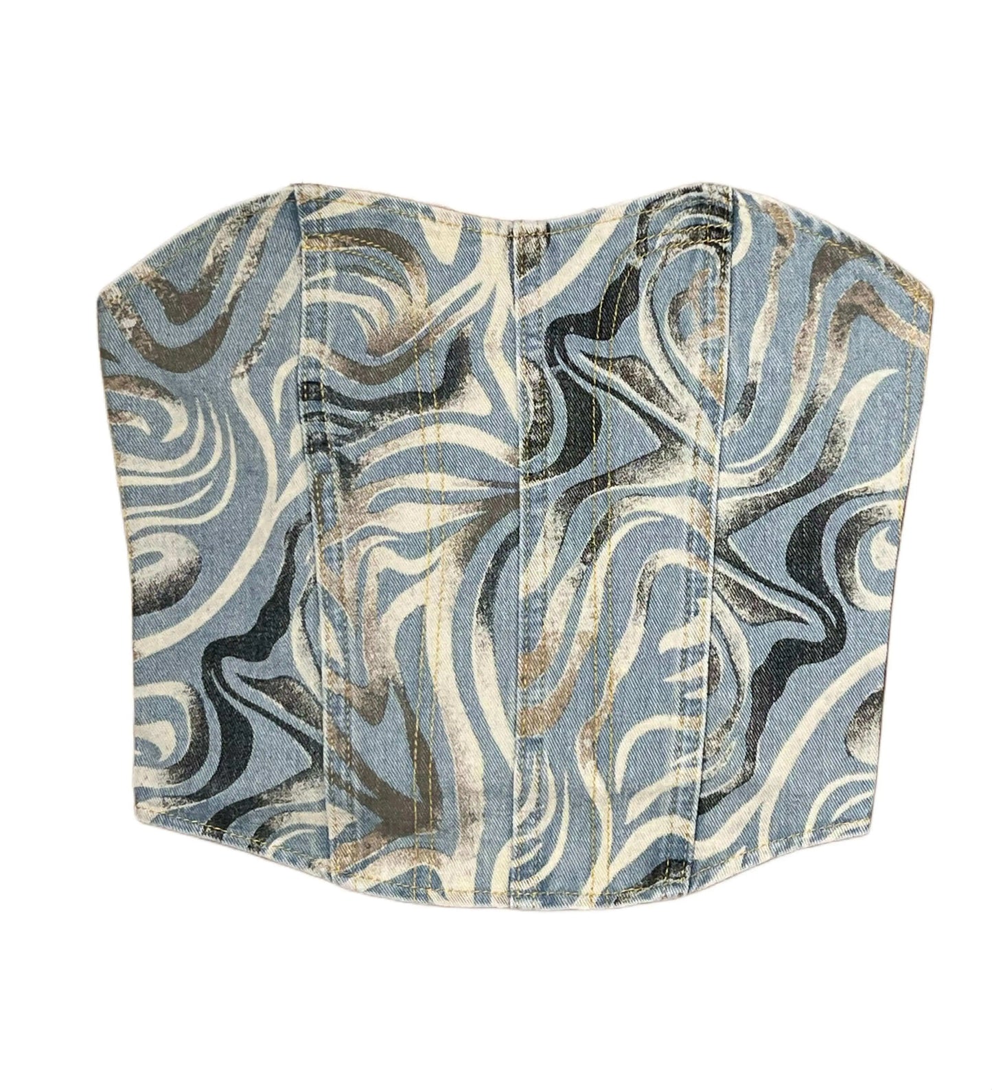 Trendy Crop Top. Fashionable Women's Streetwear Style - QVA COUTURE