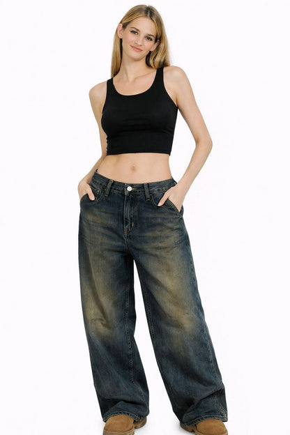 High Street Fashion Denim. Cool Girl Urban Style QVA